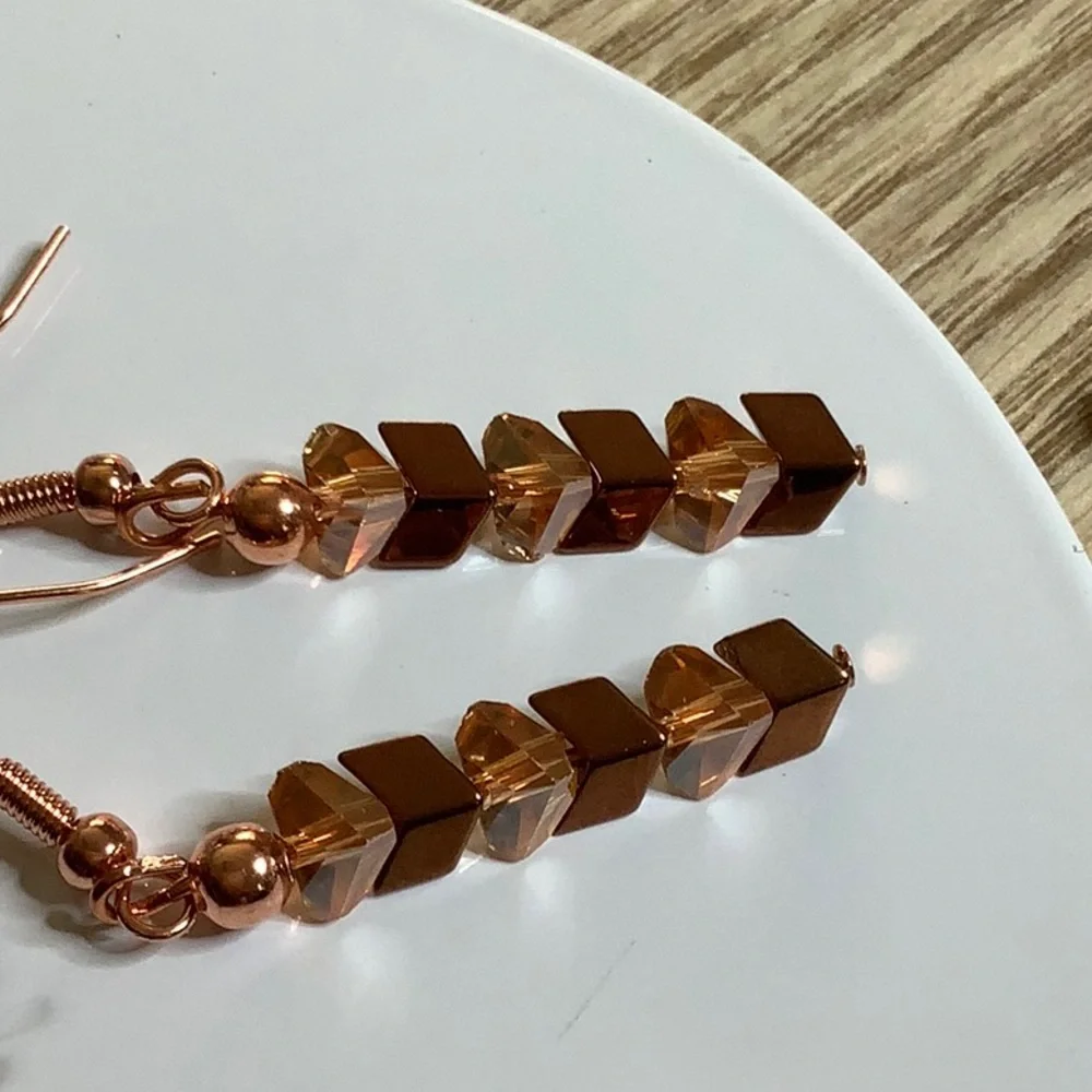 Rose Gold Chevrons. - Picture 4 of 5